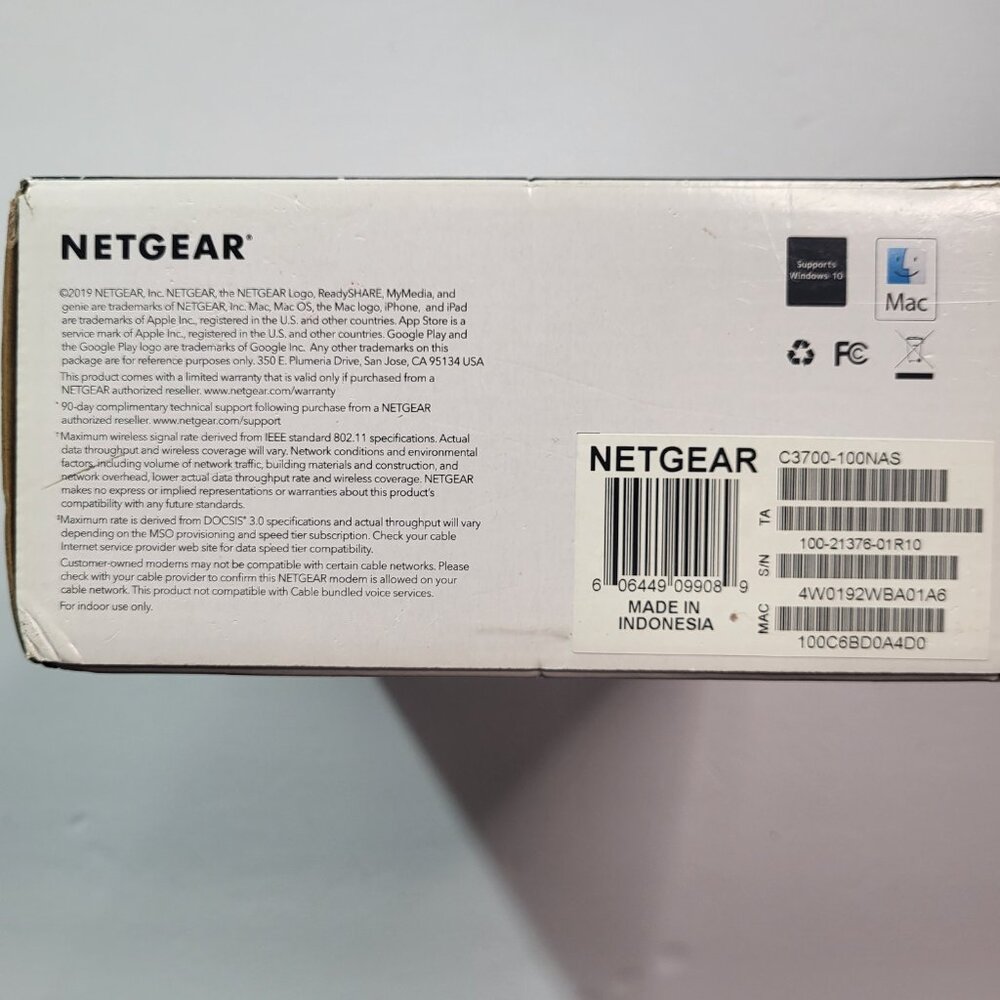 Netgear N600 WiFi Cable Modem Router 802. - Picture 4 of 7
